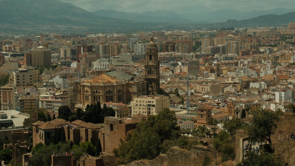 מבוא לשמירה על קישוריות בספרד – spain